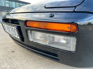 Porsche 944 Turbo - 1985
