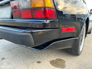 Porsche 944 Turbo - 1985