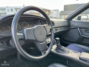 Porsche 944 Turbo - 1985