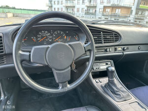 Porsche 944 Turbo - 1985