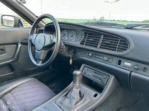 Porsche 944 Turbo - 1985