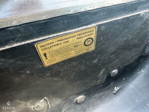 Porsche 944 Turbo - 1985