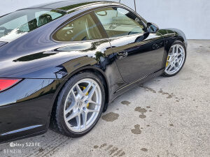 Porsche 911 type 997 Carrera 4S - 2009