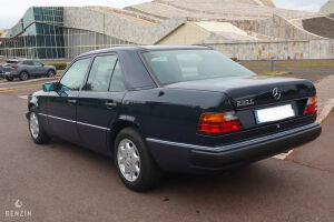 Mercedes-Benz 230E W124 - 1992