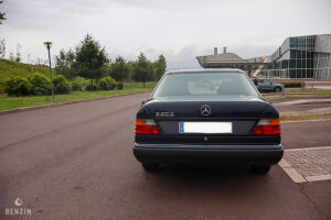 Mercedes-Benz 230E W124 - 1992