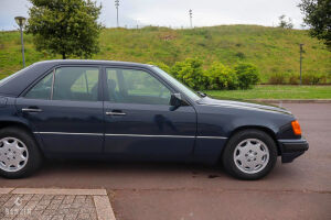 Mercedes-Benz 230E W124 - 1992