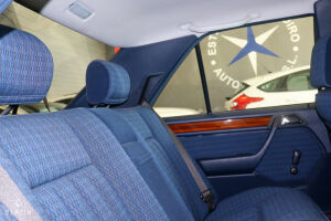 Mercedes-Benz 230E W124 - 1992