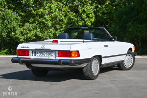 Mercedes-Benz 560 SL R107 - 1987