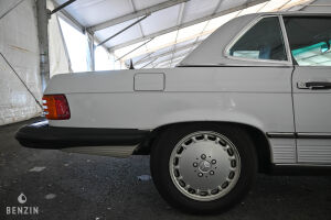 Mercedes-Benz 560 SL R107 - 1987