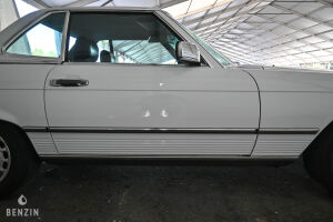 Mercedes-Benz 560 SL R107 - 1987