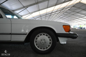 Mercedes-Benz 560 SL R107 - 1987