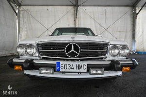 Mercedes-Benz 560 SL R107 - 1987