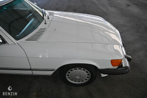 Mercedes-Benz 560 SL R107 - 1987