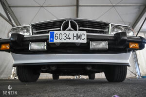 Mercedes-Benz 560 SL R107 - 1987
