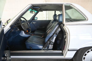 Mercedes-Benz 560 SL R107 - 1987