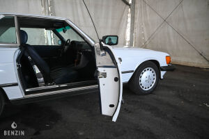 Mercedes-Benz 560 SL R107 - 1987