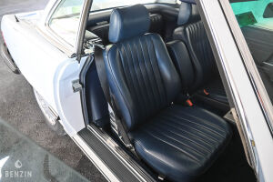 Mercedes-Benz 560 SL R107 - 1987