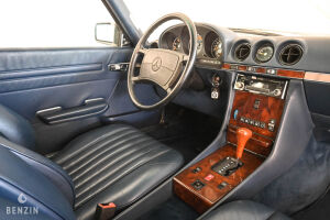 Mercedes-Benz 560 SL R107 - 1987