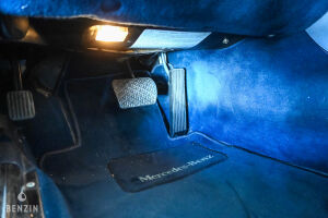 Mercedes-Benz 560 SL R107 - 1987