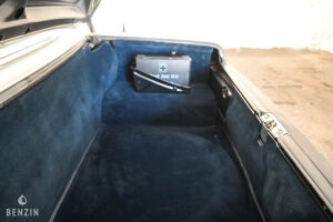 Mercedes-Benz 560 SL R107 - 1987