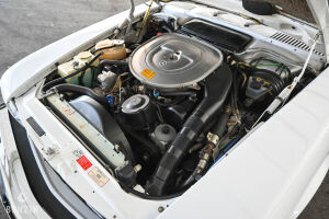 Mercedes-Benz 560 SL R107 - 1987