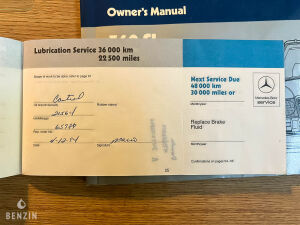 Mercedes-Benz 560 SL R107 - 1987