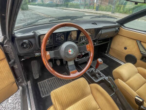 Alfa Romeo GTV 2.0 - 1984