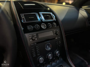 Aston Martin V8 Vantage Roadster 10k km - 2008