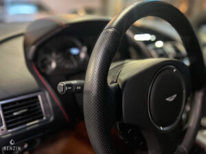 Aston Martin V8 Vantage Roadster 10k km - 2008