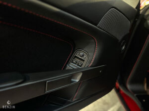 Aston Martin V8 Vantage Roadster 10k km - 2008