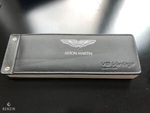 Aston Martin V8 Vantage Roadster 10k km - 2008