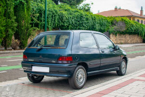 Renault Clio Baccara 51k km - 1992