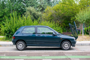 Renault Clio Baccara 51k km - 1992