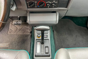 Renault Clio Baccara 51k km - 1992