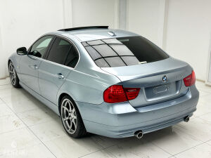 BMW 335i e90 LCI 71k km - 2009