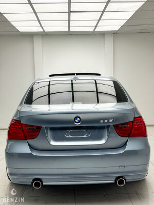 BMW 335i e90 LCI 71k km - 2009