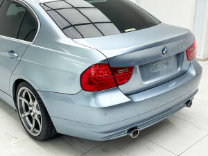 BMW 335i e90 LCI 71k km - 2009
