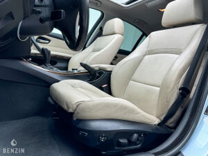 BMW 335i e90 LCI 71k km - 2009