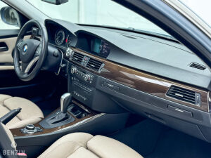 BMW 335i e90 LCI 71k km - 2009