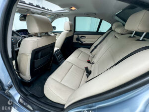 BMW 335i e90 LCI 71k km - 2009