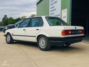 BMW 320i e30 - 1990