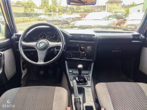 BMW 320i e30 - 1990