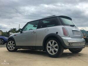 Mini Cooper - 2002