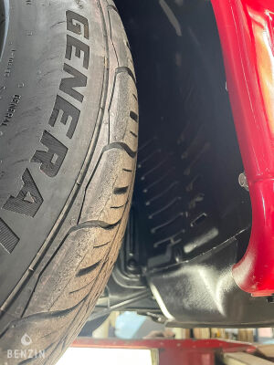 Mitsubishi 3000 GT SL - 1992