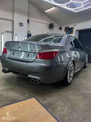 BMW M5 e60 Manual - 2007