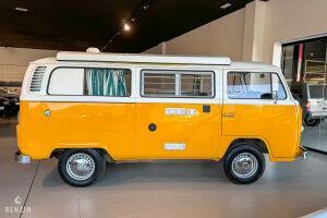 Volkswagen Combi T2b - 1981
