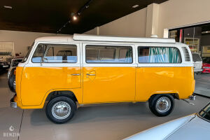 Volkswagen Combi T2b - 1981