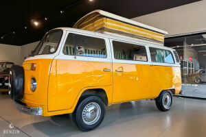 Volkswagen Combi T2b - 1981