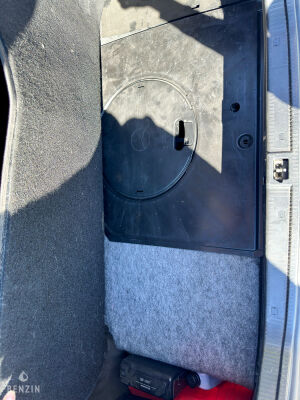 Mercedes-Benz 500 SEC C140 - 1993