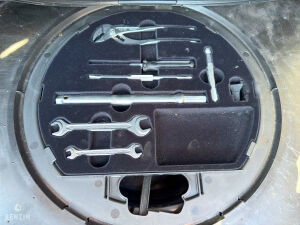 Mercedes-Benz 500 SEC C140 - 1993